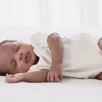 Best Sleeping Positions for Colicky Baby Enfamil